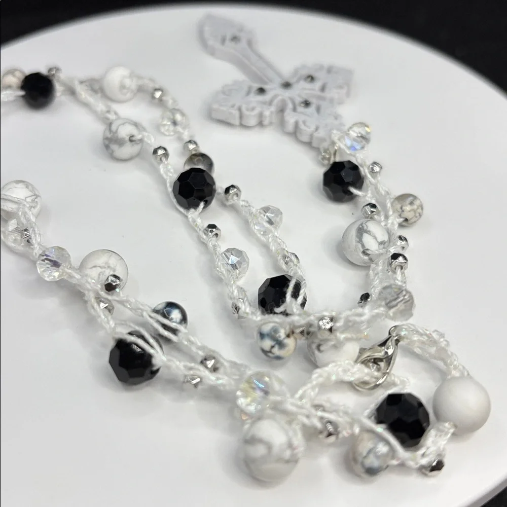 Howlite Beaded Crochet Necklace | 3D Printed Marble Cross Pendant Adjustable 18”